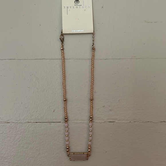 Necklace - Picture 1 of 4